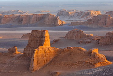 Kerman-kaluts-desert-sunset-in-desert-Artintravel.com_.gif
